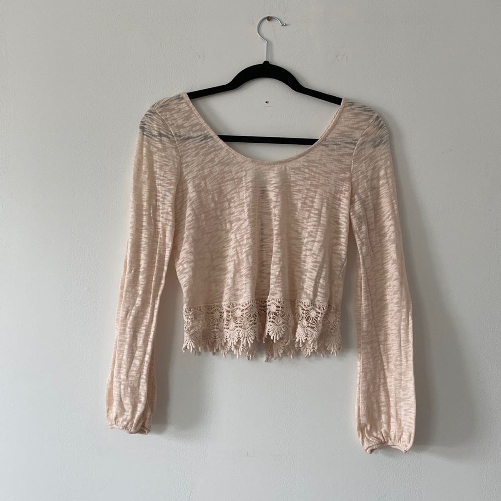 LA HEARTS - Pink Lace-Trimmed Crop Top
